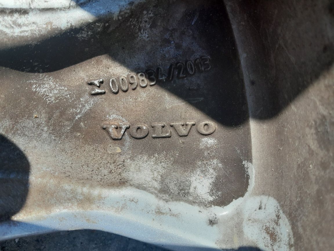 Koło kompletne  Volvo