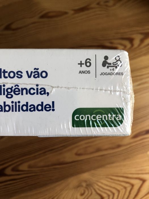 Jogo tabuleiro “Filhos vs Pais”