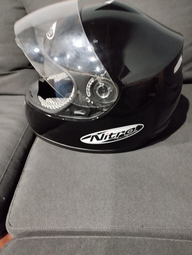 Kask motocyklowy NITRO