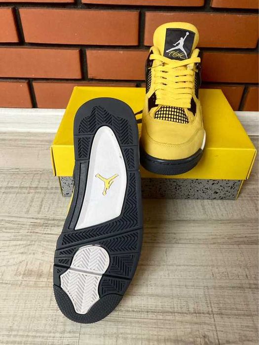 Buty meskie Mokasyny Air_Jordan_4_retro_tour_yellow R.39
