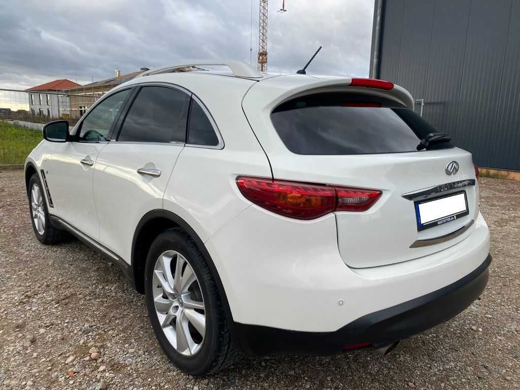 Бампер передній Infiniti FX QX70 запчастини, разборка Інфініті ФХ КьюХ