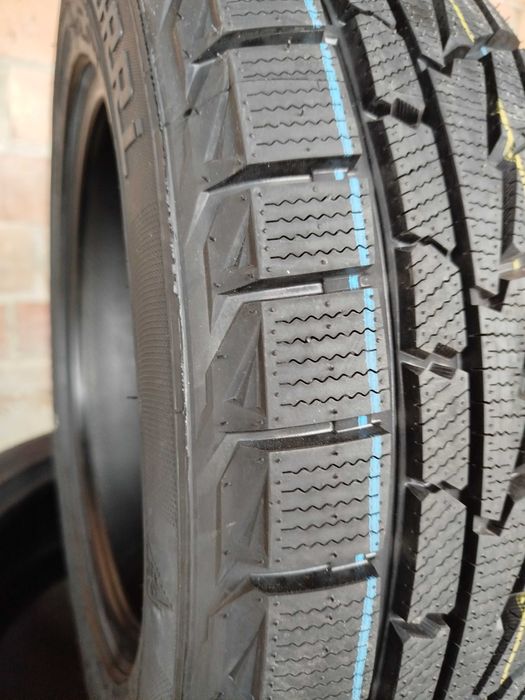 Шини 195/65R15	Premiorri	Via Z Plus | нові зимові 4шт