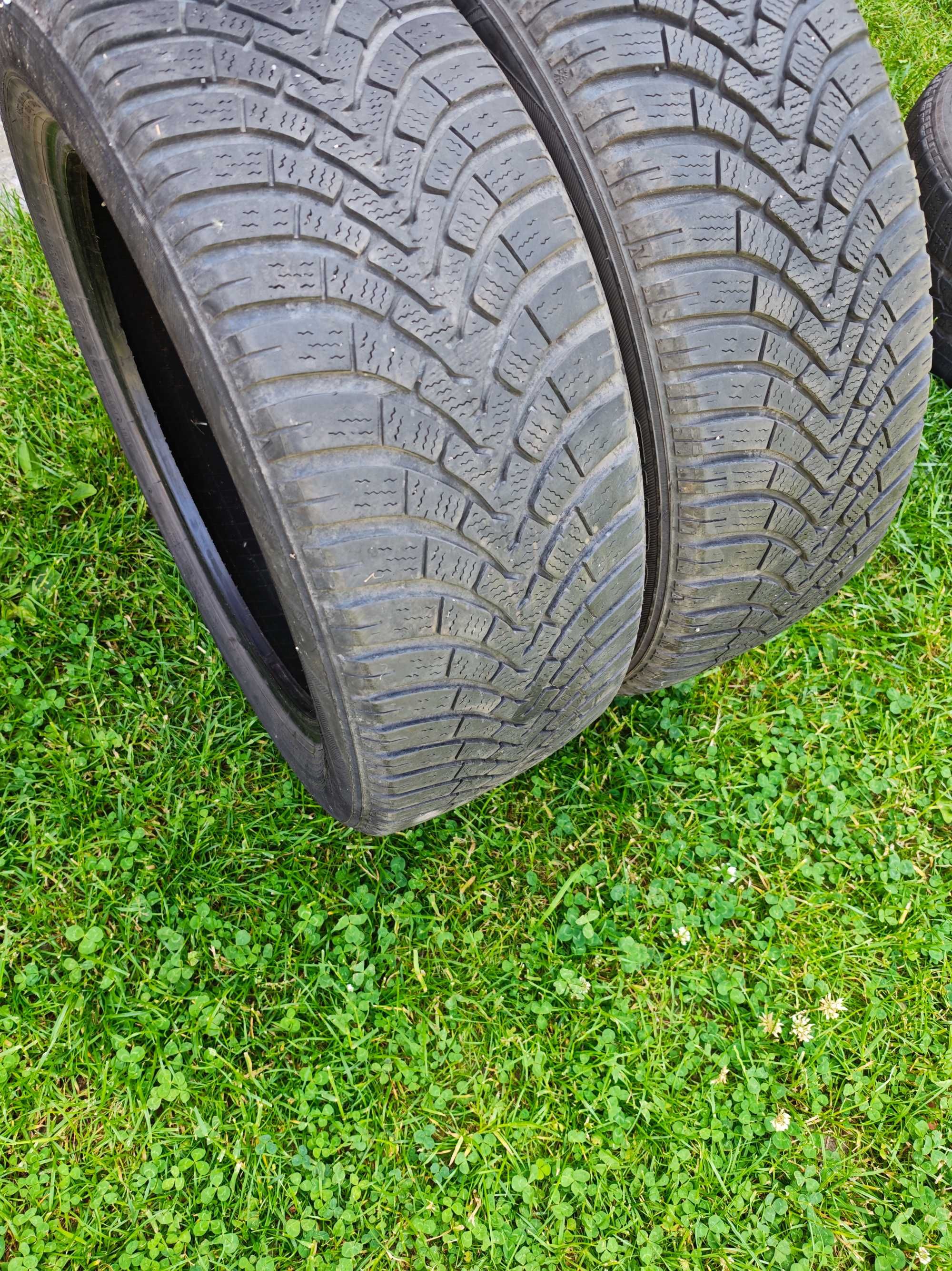 2 x opony Falken EuroWinter HS01 - 205/55R17