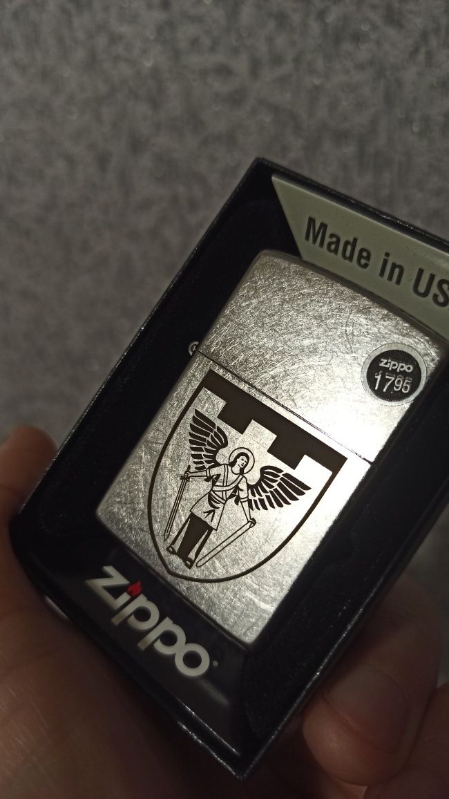 Запальничка Zippo з персональним гравірування. Оригінал. USA.