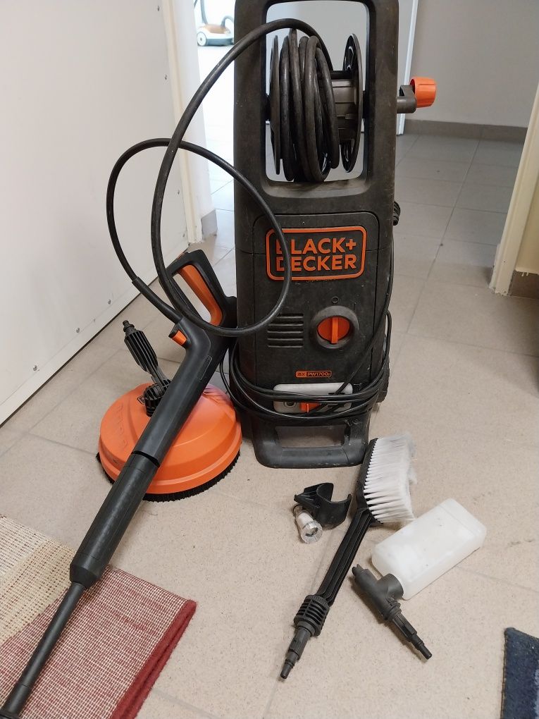 Myjka ciśnieniowa black&decker 1700w