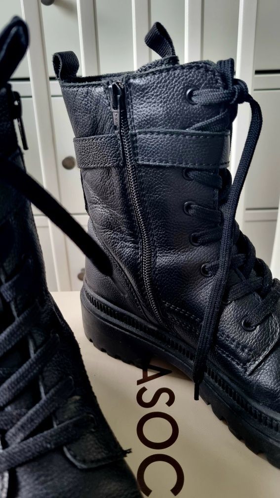 Buty damskie trzewiki Lasocki rozm. 39