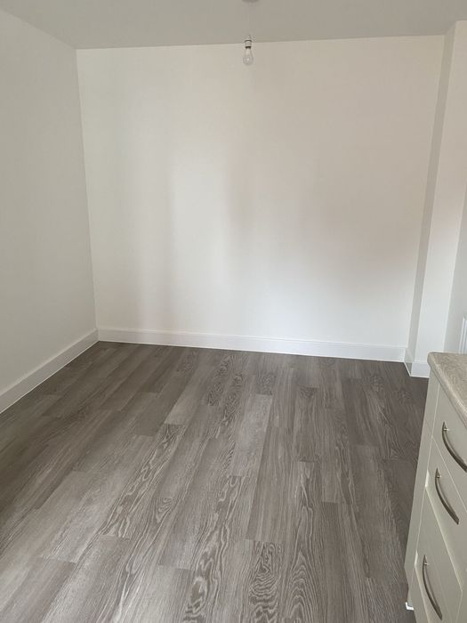 Укладання ламінату, паркетної дошки, вінилу