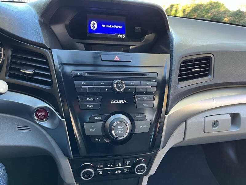 2017  Acura  ILX