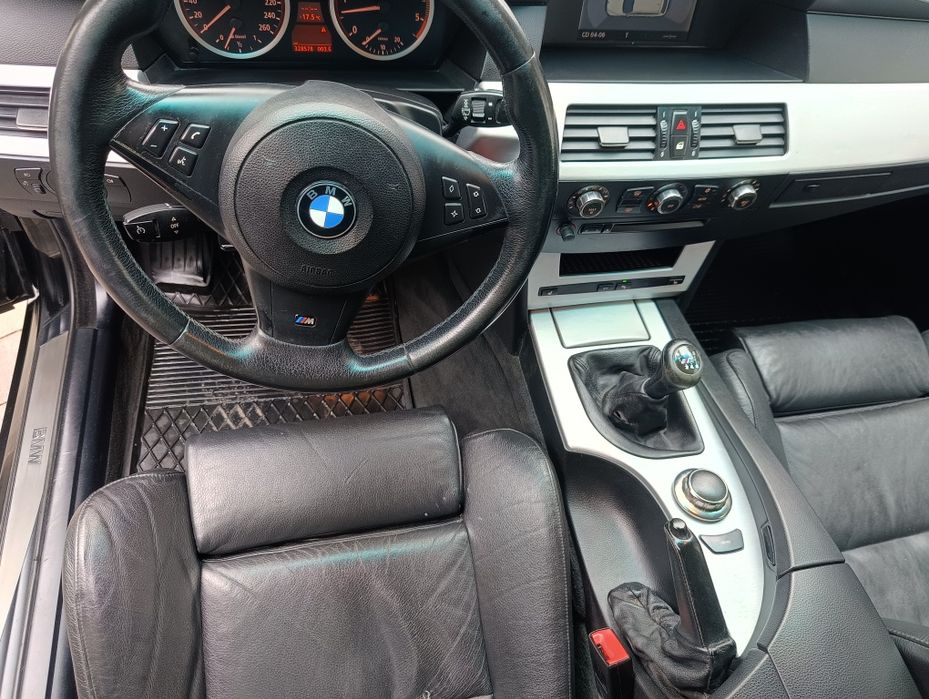 BMW E61 525d super stan