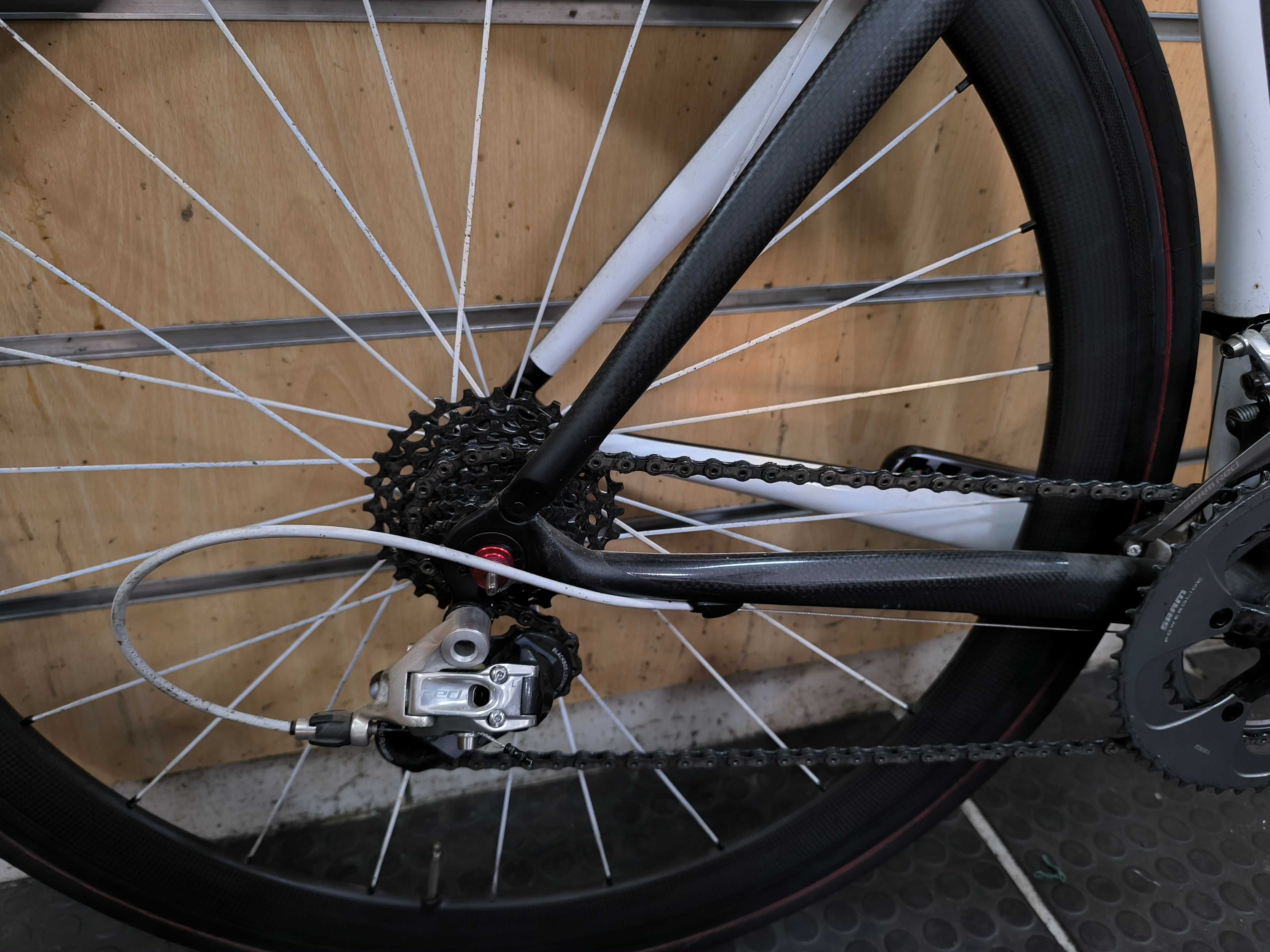 Bicicleta dedacciai carbono