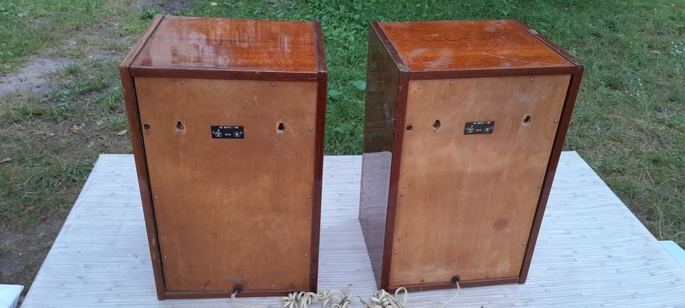 Проигрователь виниловых дисков ВЕГА 101 СТЕРЕО с колонками.