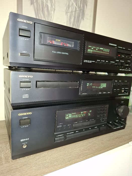 Wieża stereo Onkyo, stan fabryczny !! Z pilotem.