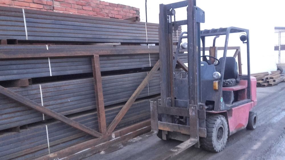 Widlak wózek widłowy linde tojota bułgar 3p