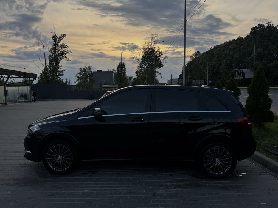 Mersedes-Benz B-Class 2016 b250e