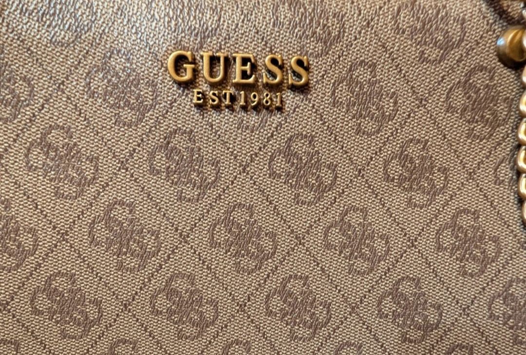 Oryginalna torebka Guess Zadie