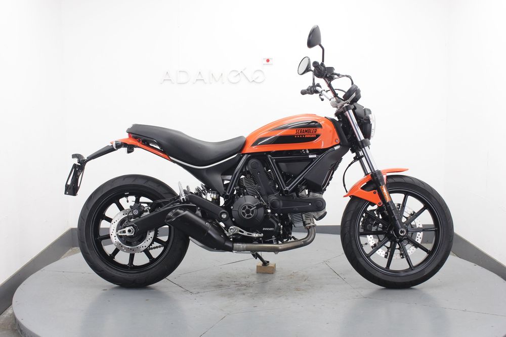 Ducati Scrambler Sixty2