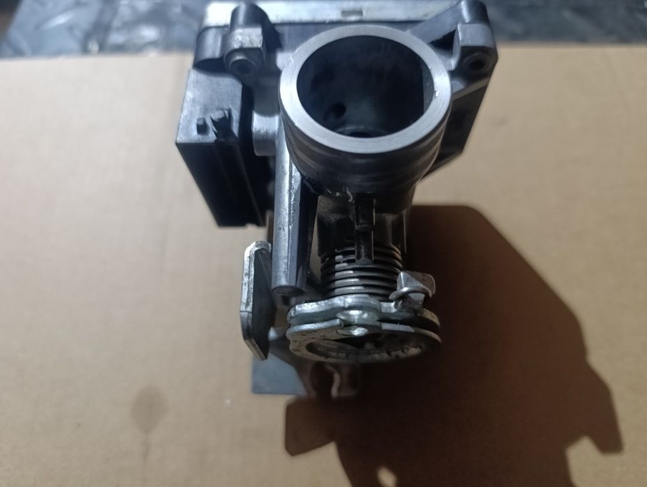 Przepustnica HONDA S-WING 125

 

 


- MODEL: S-WING SWING