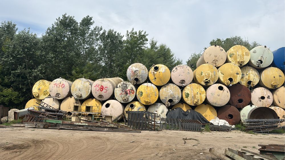Продам нержавеющая ёмкость бочки 16 куб   Н/Ж