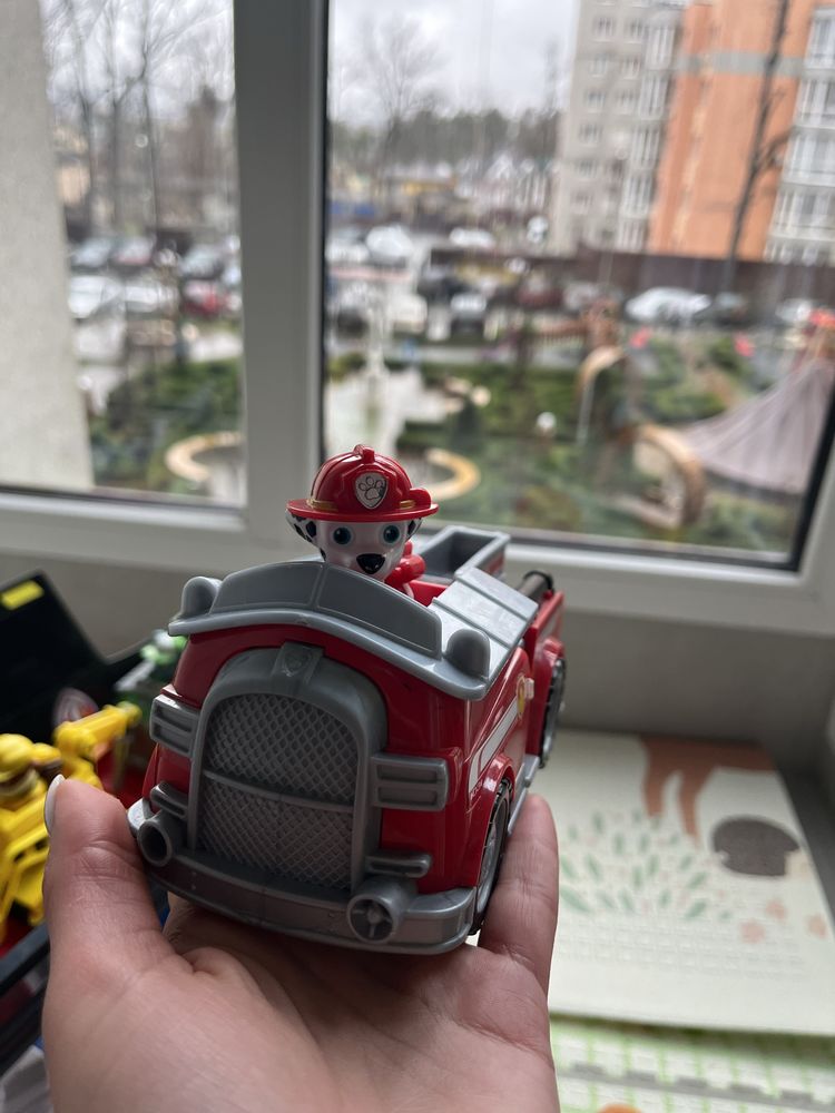 Продам Патрулевоз Paw Patrol + Машинки Героїв