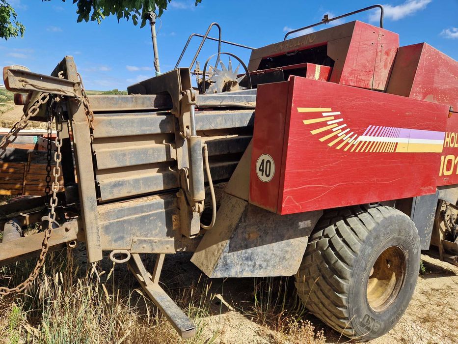 Enfardadeira New Holland