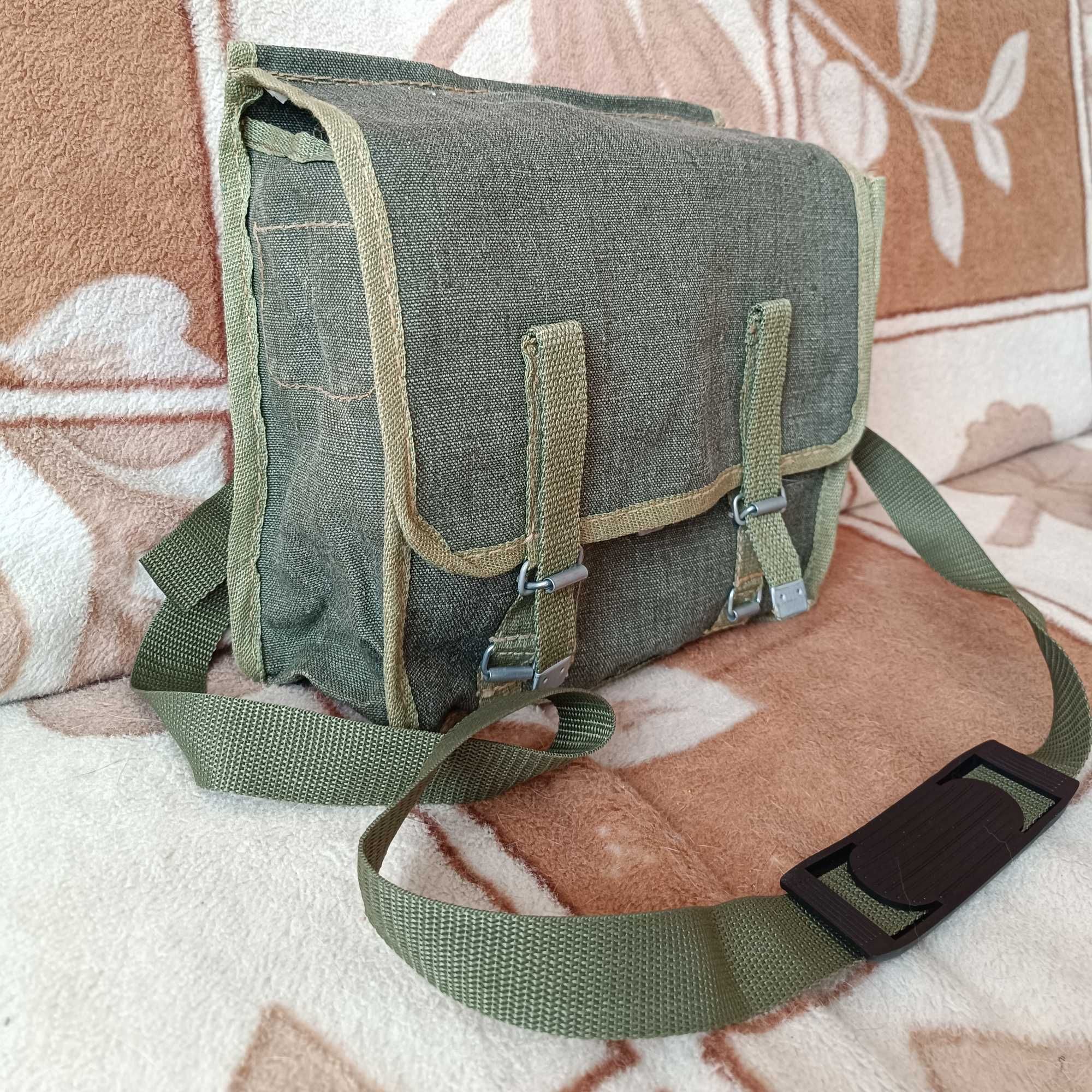 Wojskowa torba na ramię mocna biwak survival wędrówki PRL