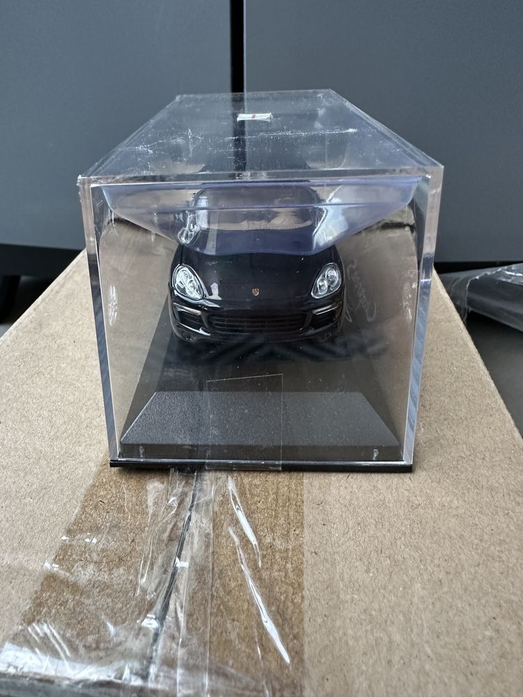 Porsche Cayenne S Minichamps 1/43