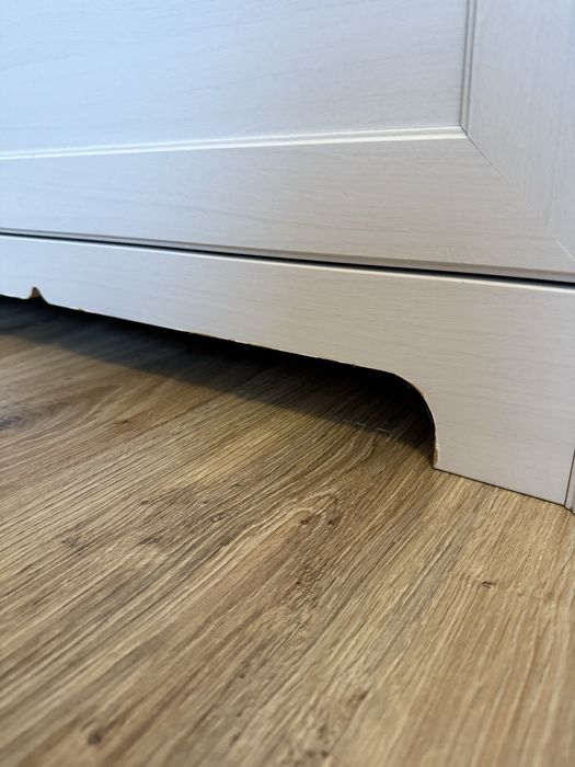 Komoda Ikea Aspelund biała szuflady