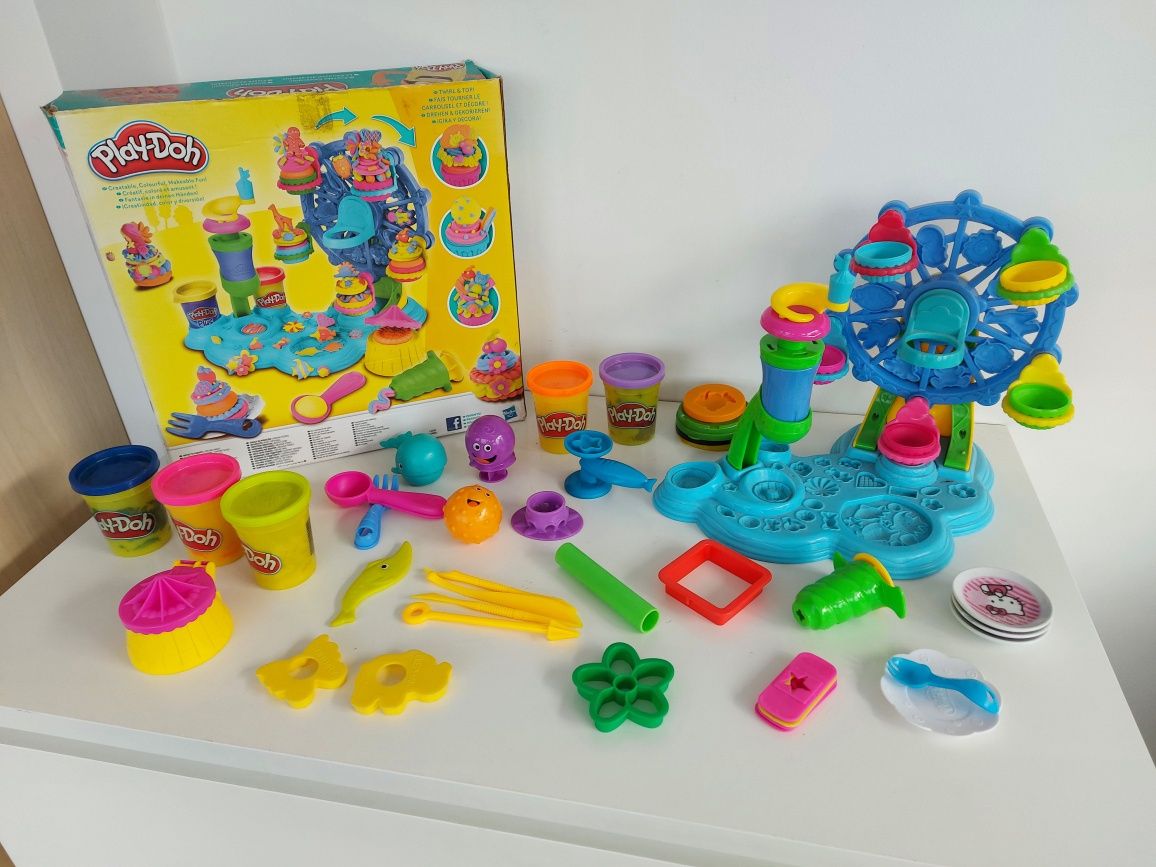 Ciastolina babeczkowy festiwal Play-Doh powiększony zestaw