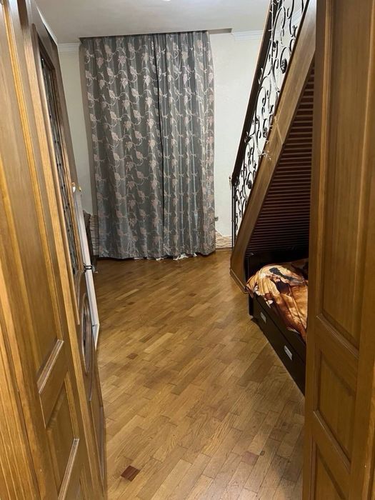 Сдам 2-х этажную квартиру от хозяина только для семейной пары!