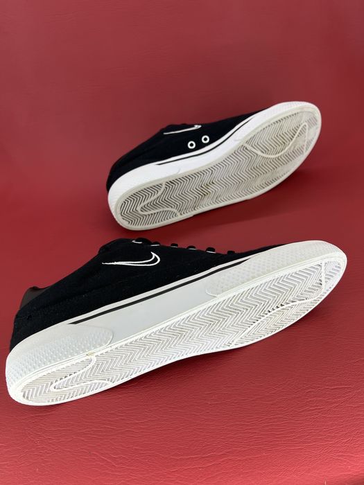 Кросівки 43р. Nike