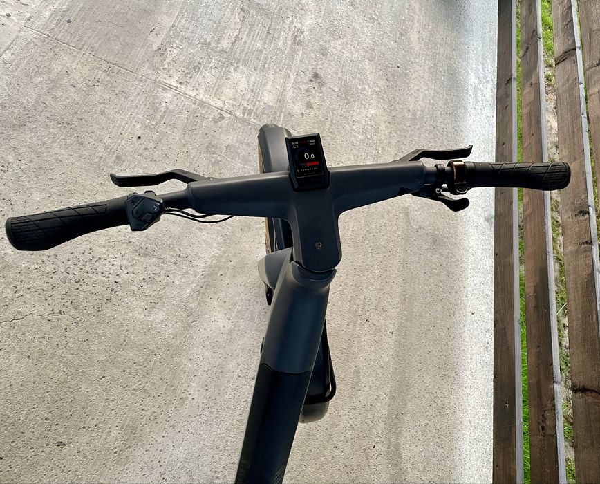 Продам Електро велосипед CANYON UO16  27.5 мотор BOSCH CX