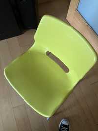 Cadeira Ikea verde lima