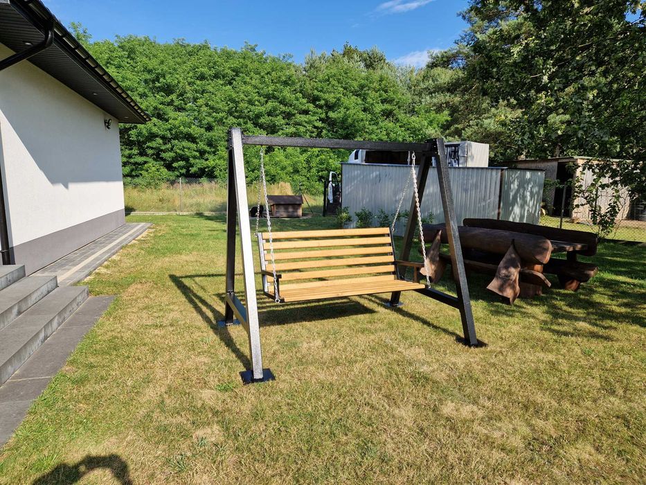 Huśtawka ogrodowa metalowa