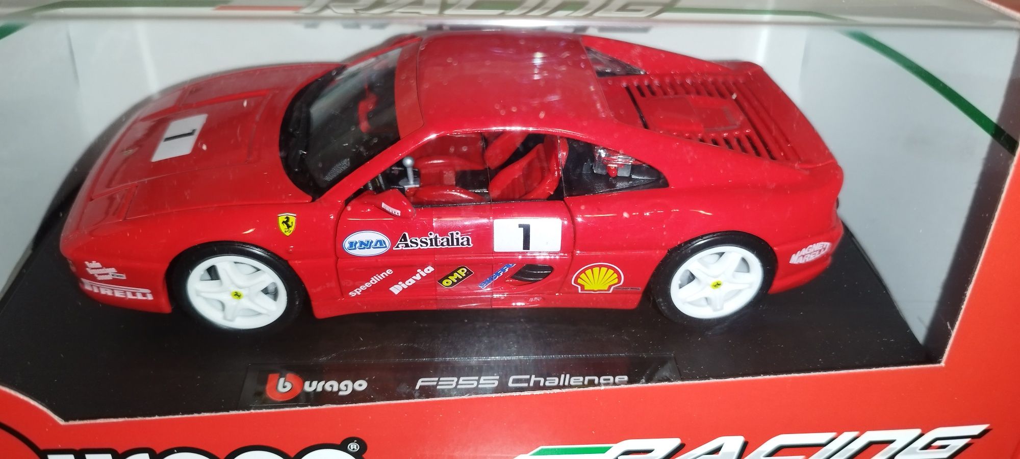 Bburago Racing Ferrari F355 Challenge Red, skala 1:24 Burago.
