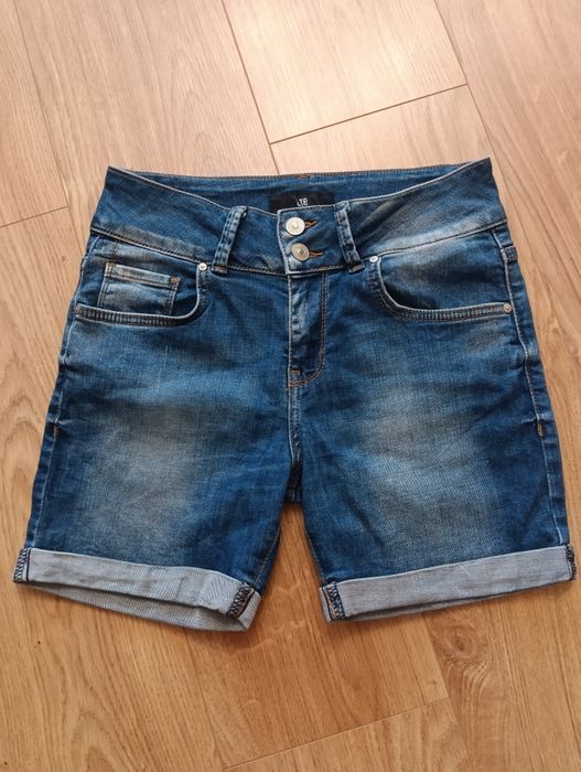 Spodenki jeansowe damskie XS