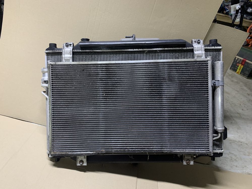 Пачка радіаторів радіатор вентилятор Mazda cx-5 kf