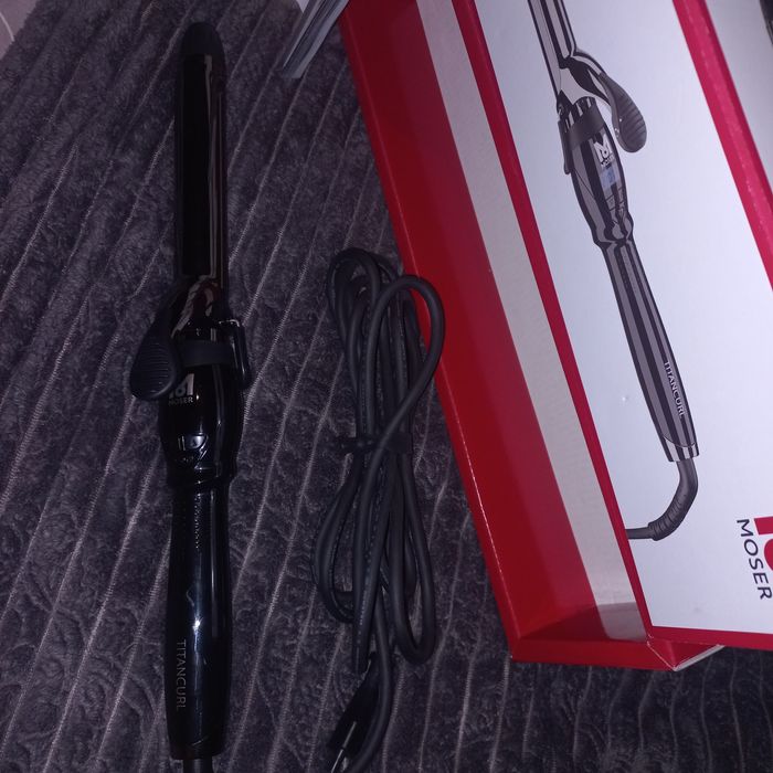 Професійна плойка для локонів