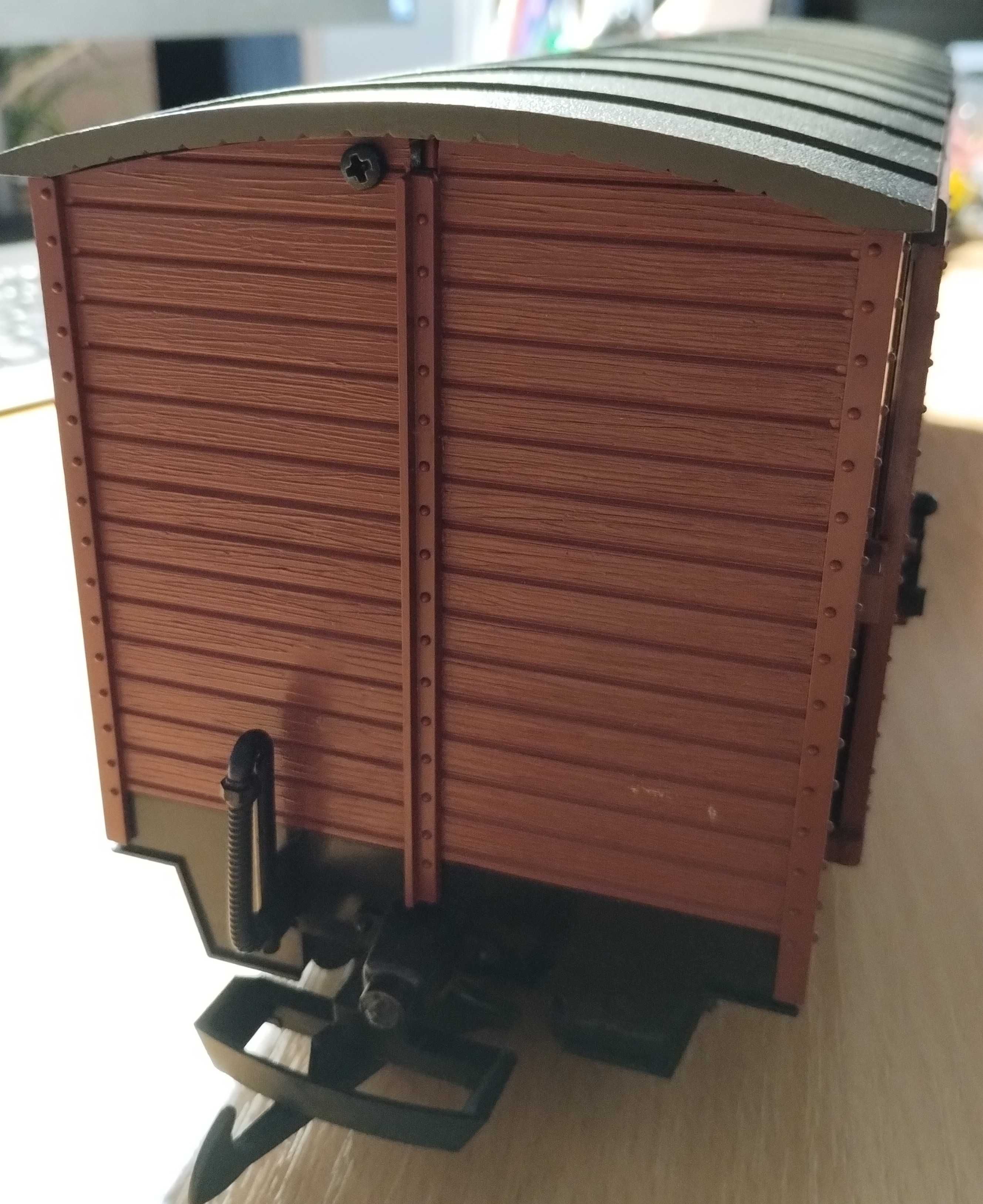 Wagon towarowy kolei wąskotorowej LGB 4063