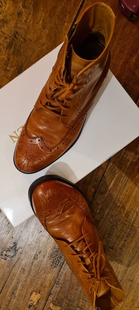 Buty skórzane wysokie Gino Rossi rozmiar 40 w cm 26,5- 27cm