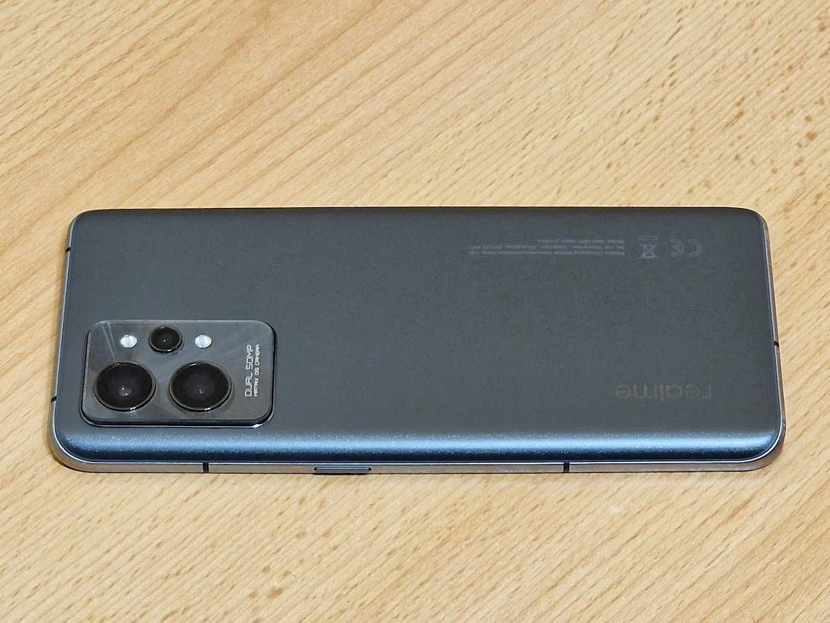 Realme GT 2 Pro 12+4/256 Duos Екран 120Гц Qualcomm Snapdragon 8 Gen 1
