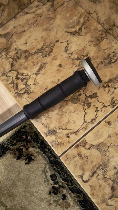 Drążek rozporowy do framugi