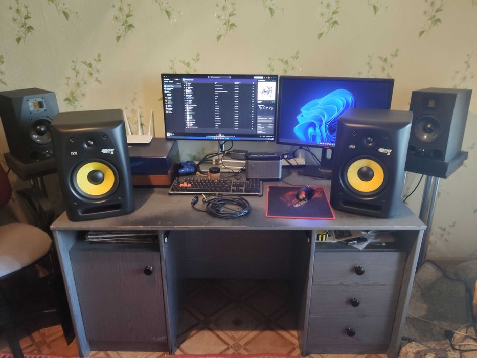 KRK Rokit 8 G2 активные студийные мониторы колонки акустика