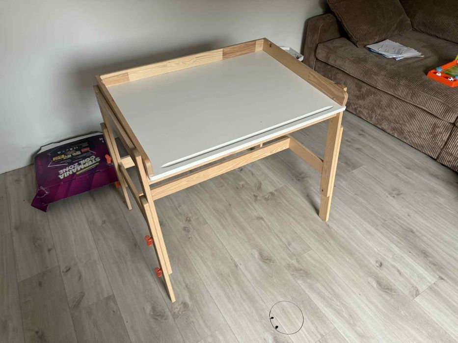 Biurko dla dzieci Flisat Ikea