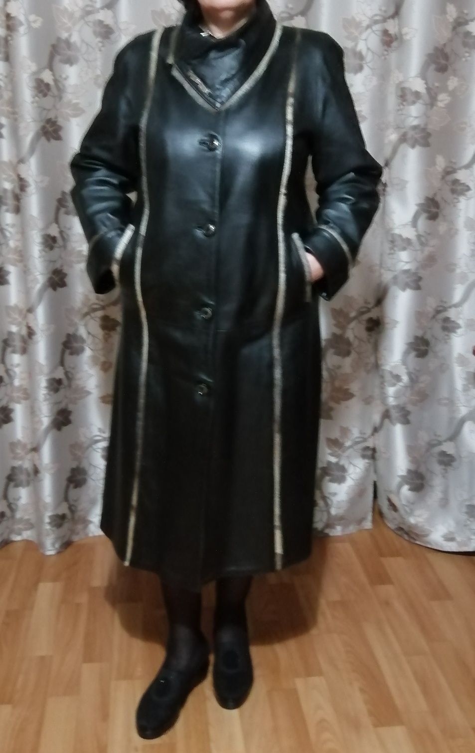 пальто женское кожаное