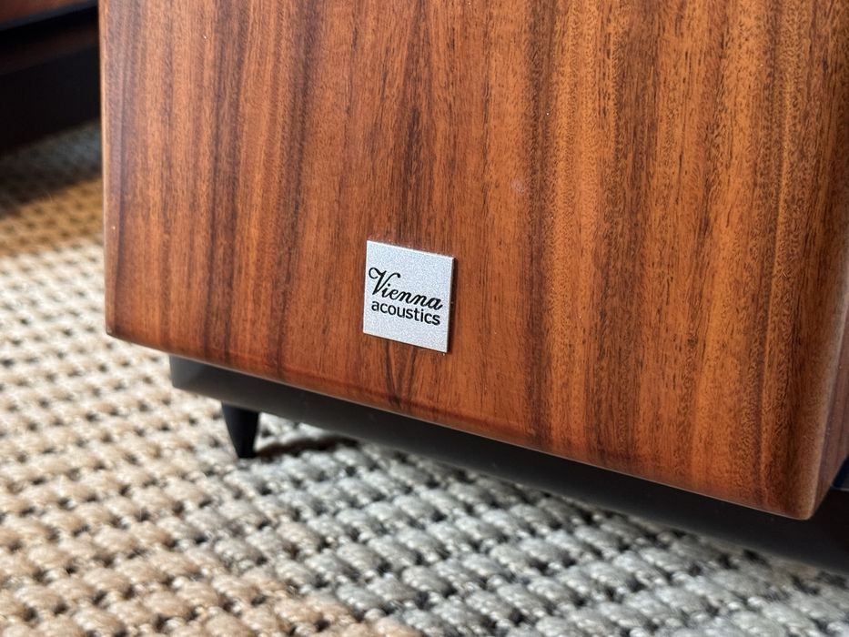 Vienna Acoustics Strauss kolumny podlogowe Austriackie