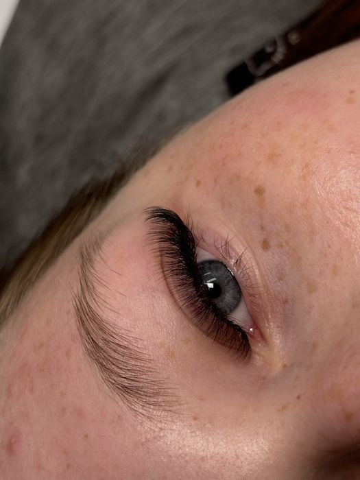 Rzęsy - przedłużanie i zagęszczenie rzęs 1:1 2-3D 3-4D 4-6D