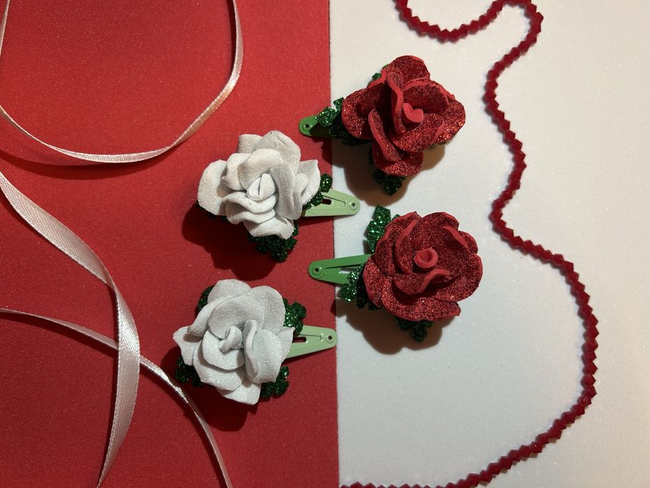 Spinki do włosów róże