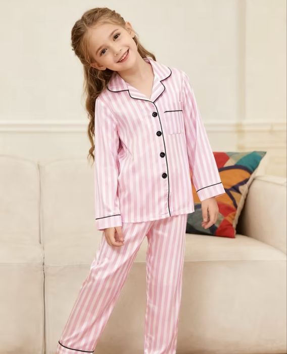 Дитячі піжами у стилі Victoria’s Secret