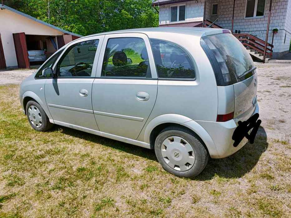 Sprzedam samochód osobowy Opel Meriva