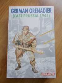 Dragon 1616 1:16 German Grenadier East Prussia 1945 figurka model